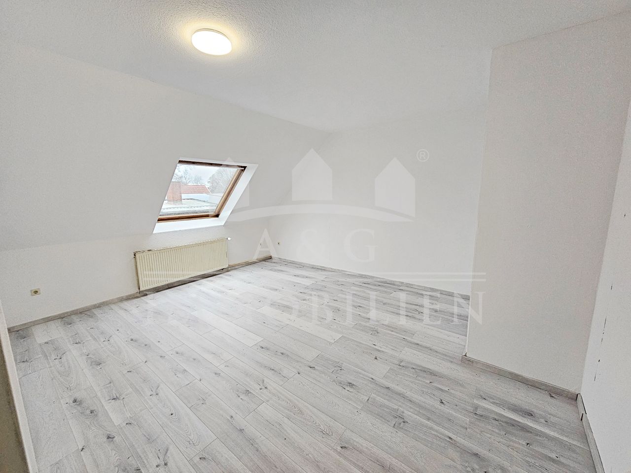 SCHLAFZIMMER (OG)