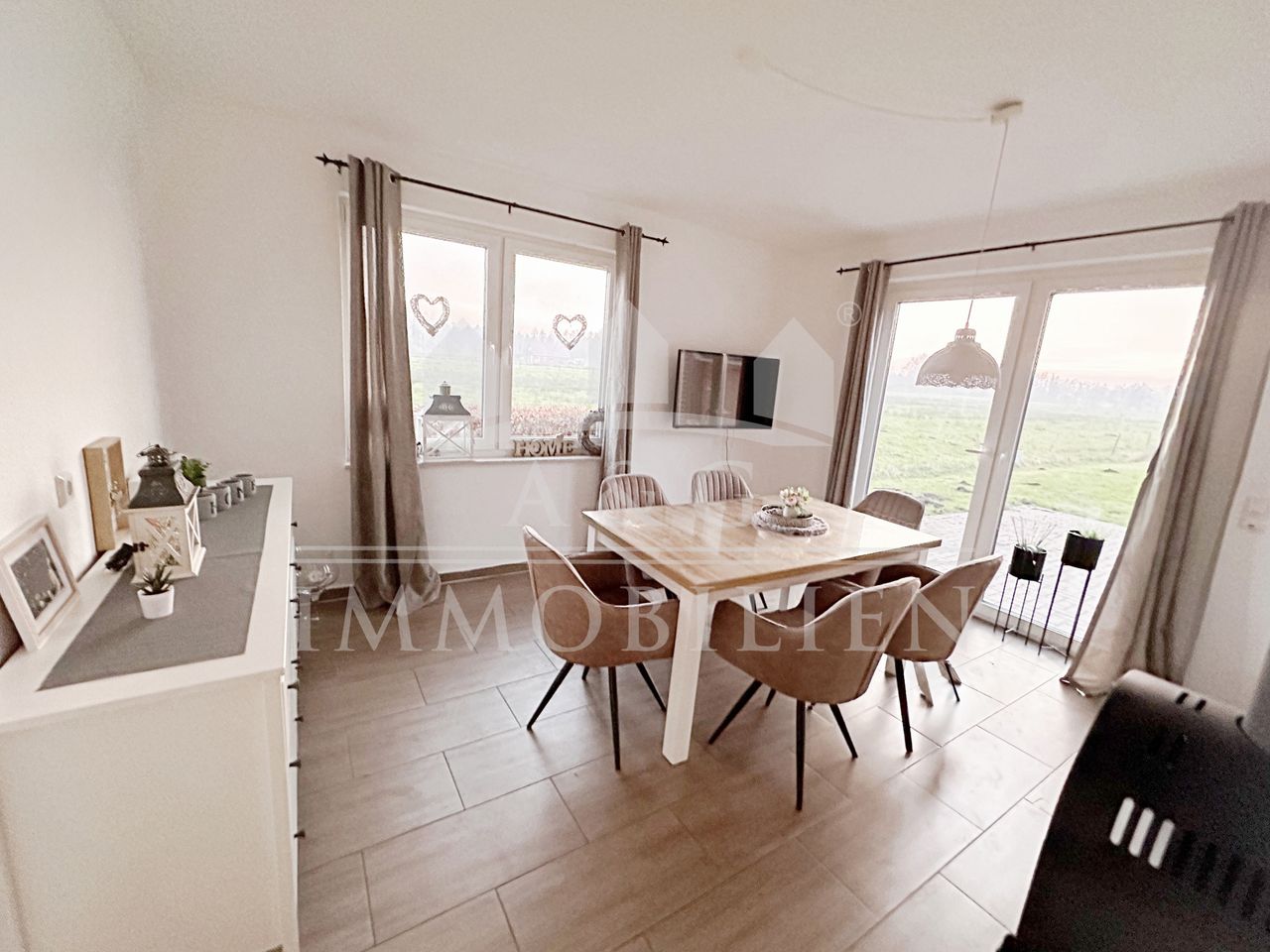 ESSZIMMER